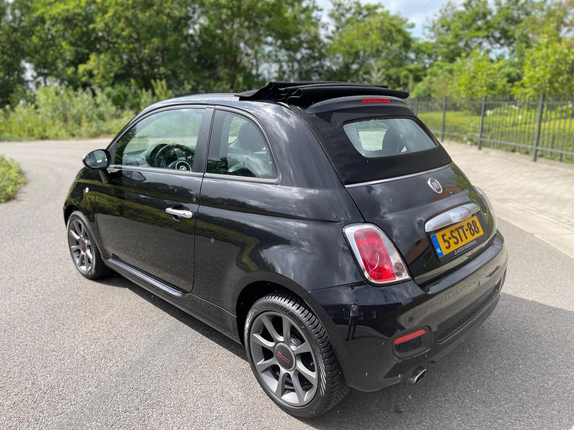 Hoofdafbeelding Fiat 500C