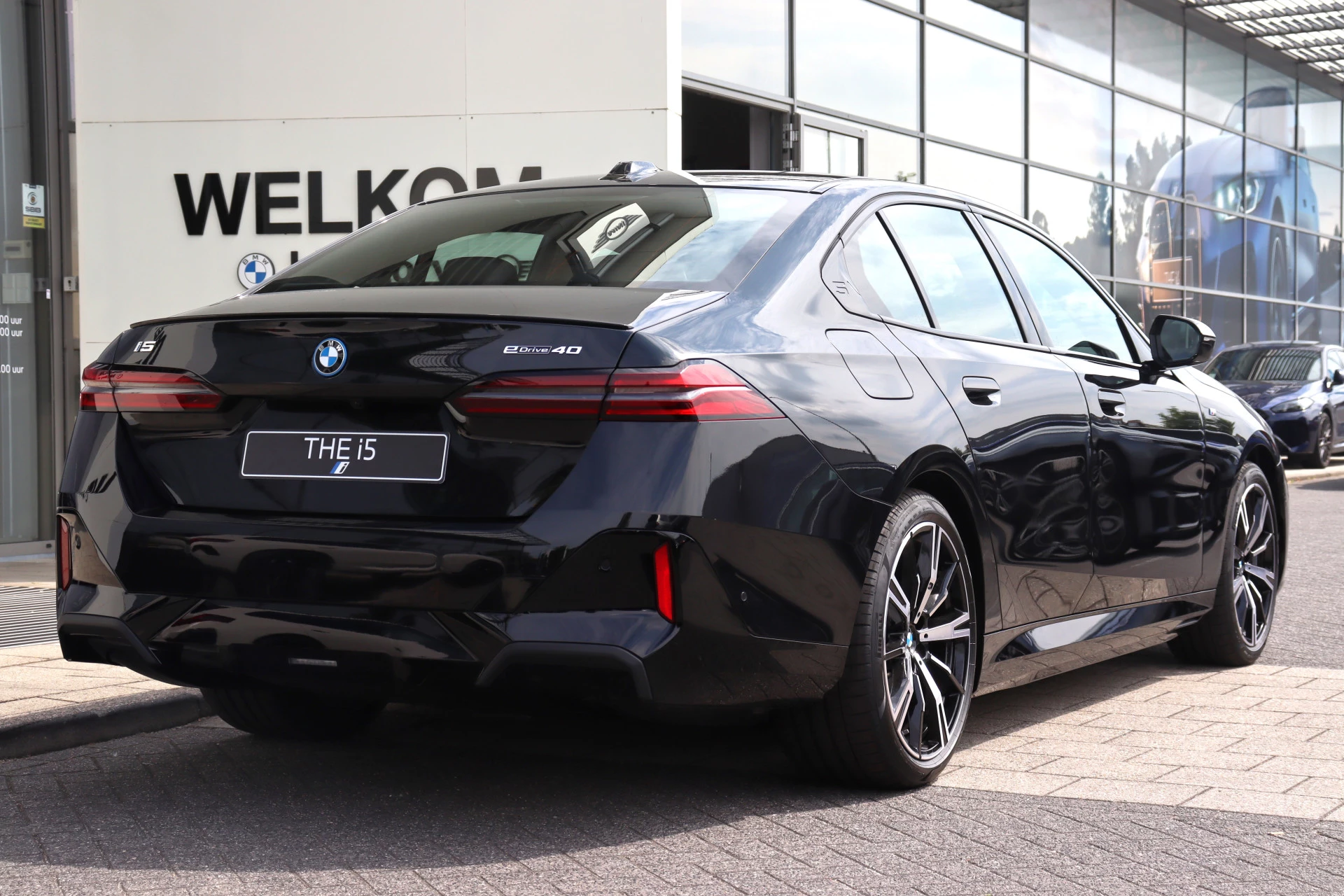 Hoofdafbeelding BMW i5