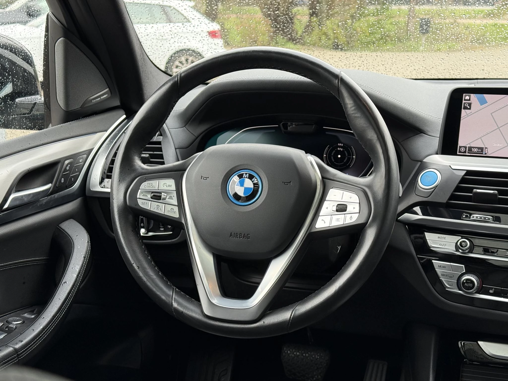 Hoofdafbeelding BMW iX3