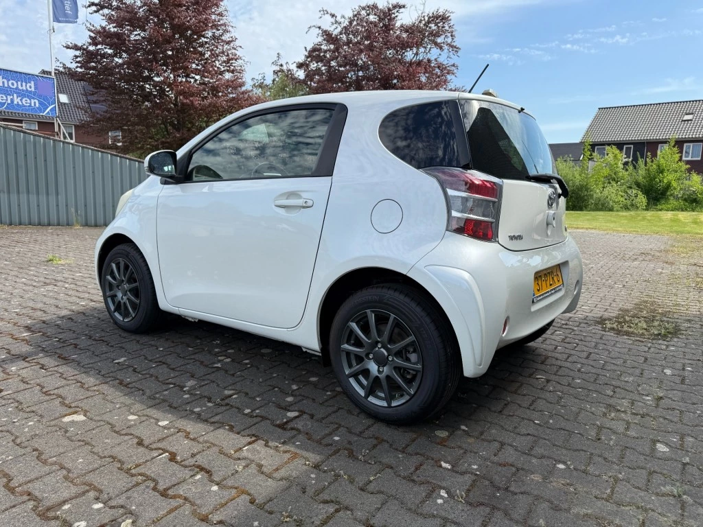 Hoofdafbeelding Toyota iQ