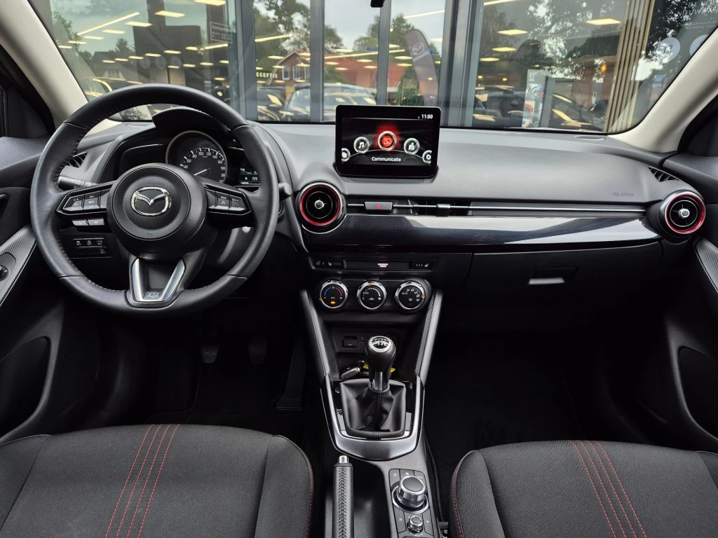 Hoofdafbeelding Mazda 2