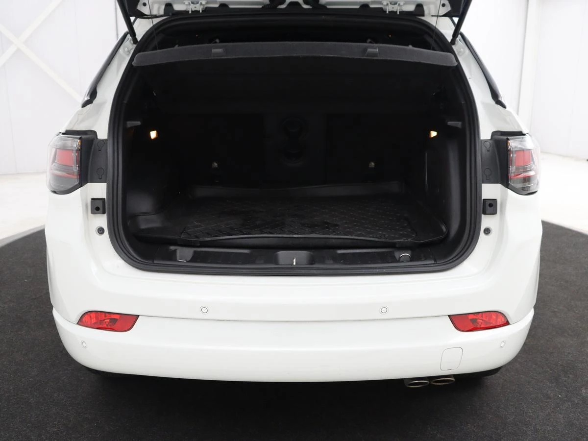 Hoofdafbeelding Jeep Compass