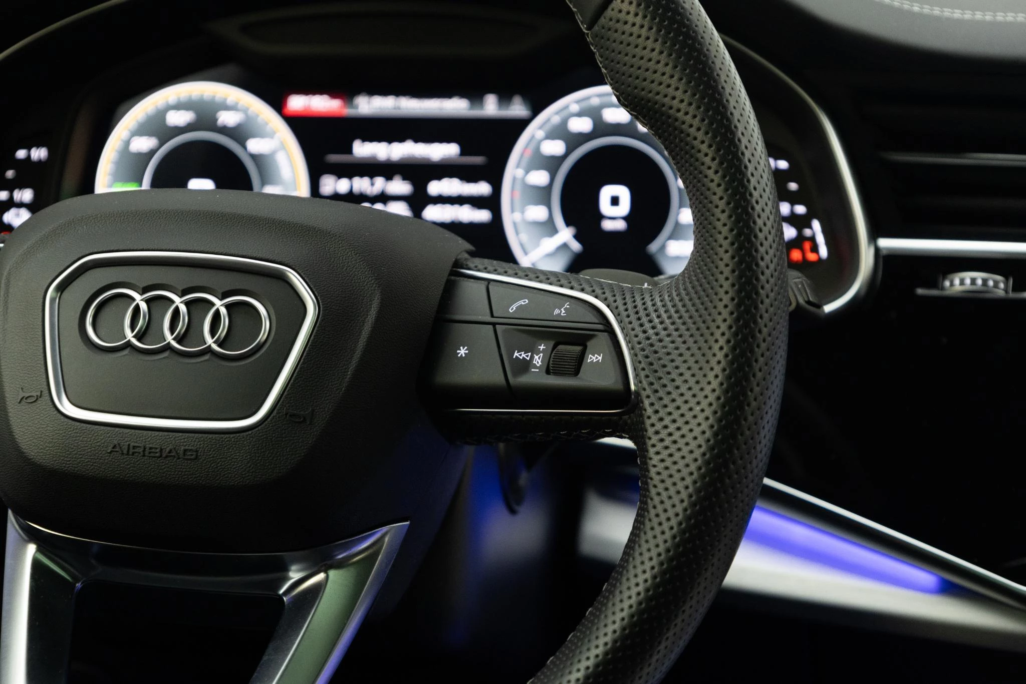 Hoofdafbeelding Audi Q8