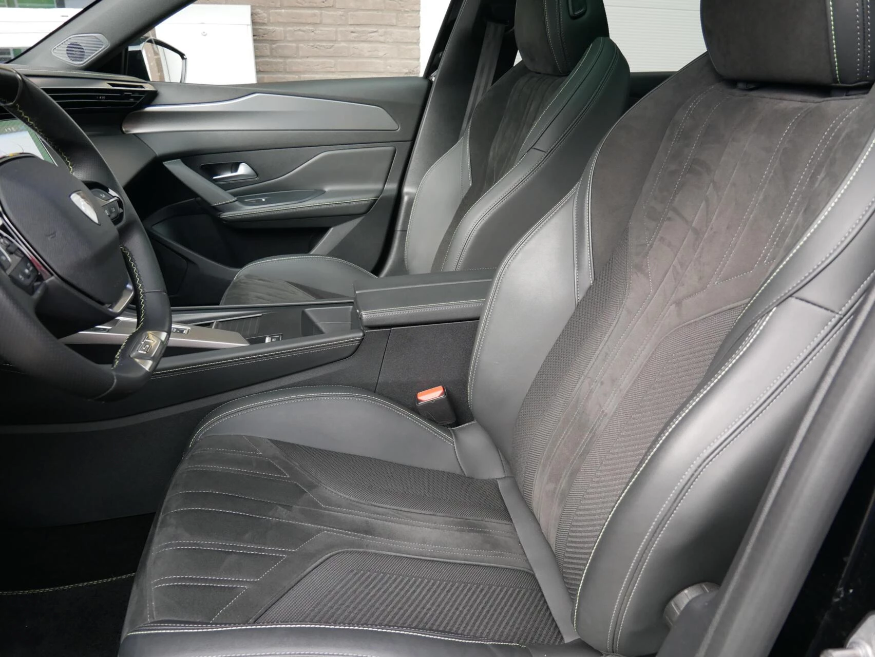 Hoofdafbeelding Peugeot 408