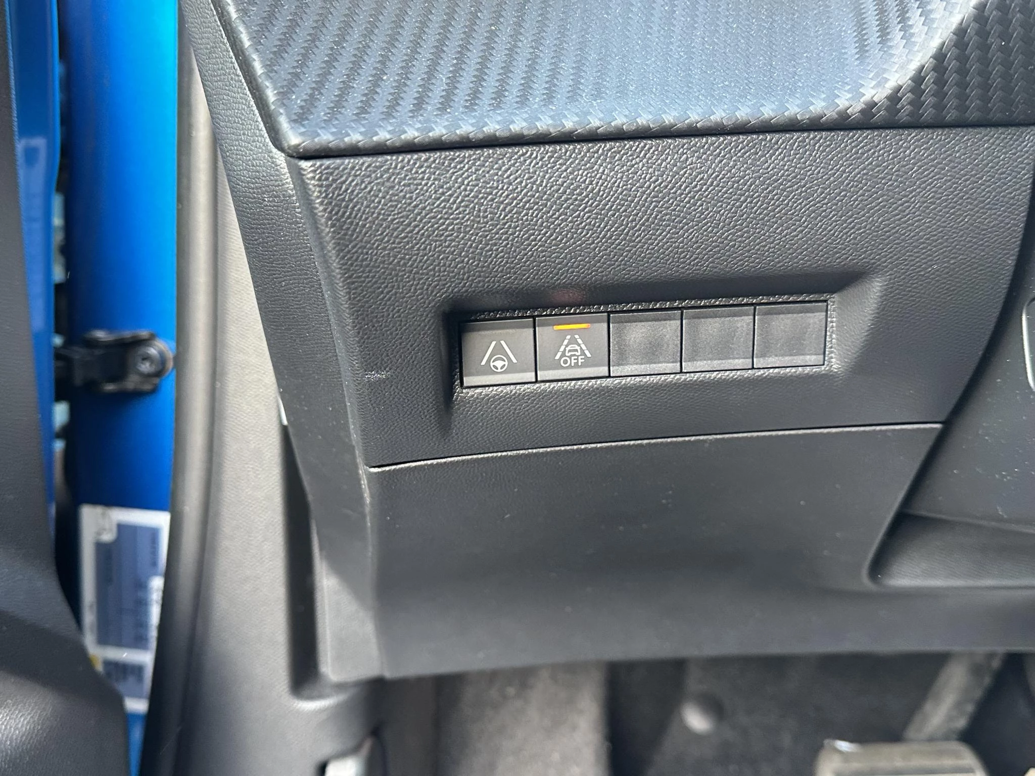 Hoofdafbeelding Peugeot e-2008