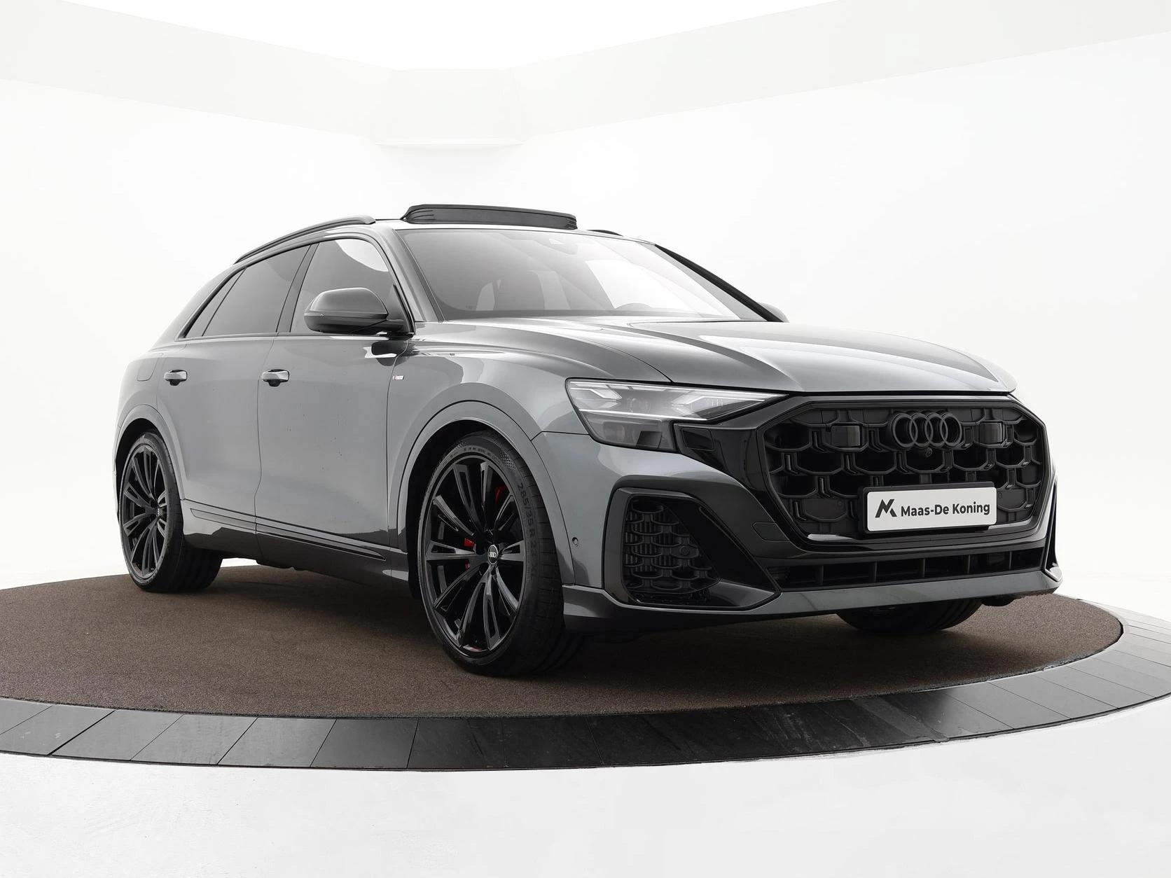 Hoofdafbeelding Audi Q8