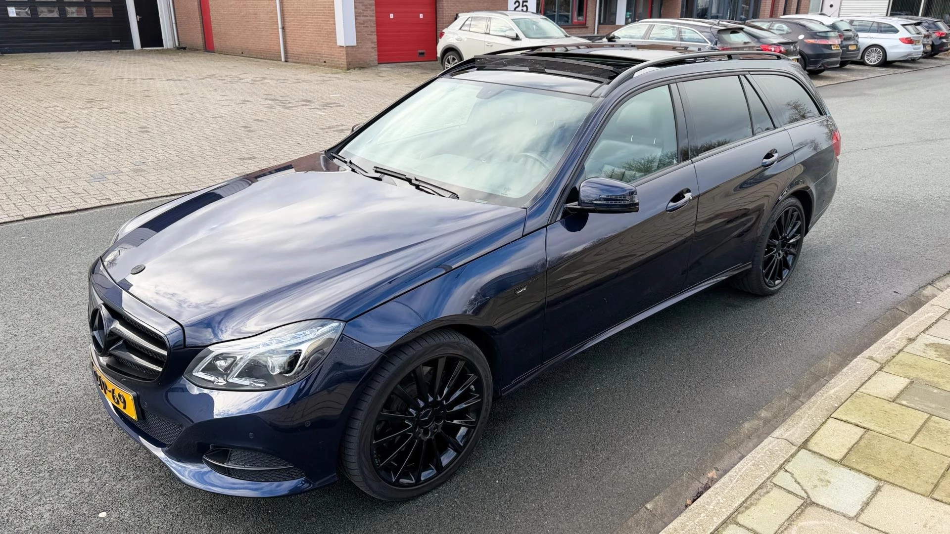 Hoofdafbeelding Mercedes-Benz E-Klasse