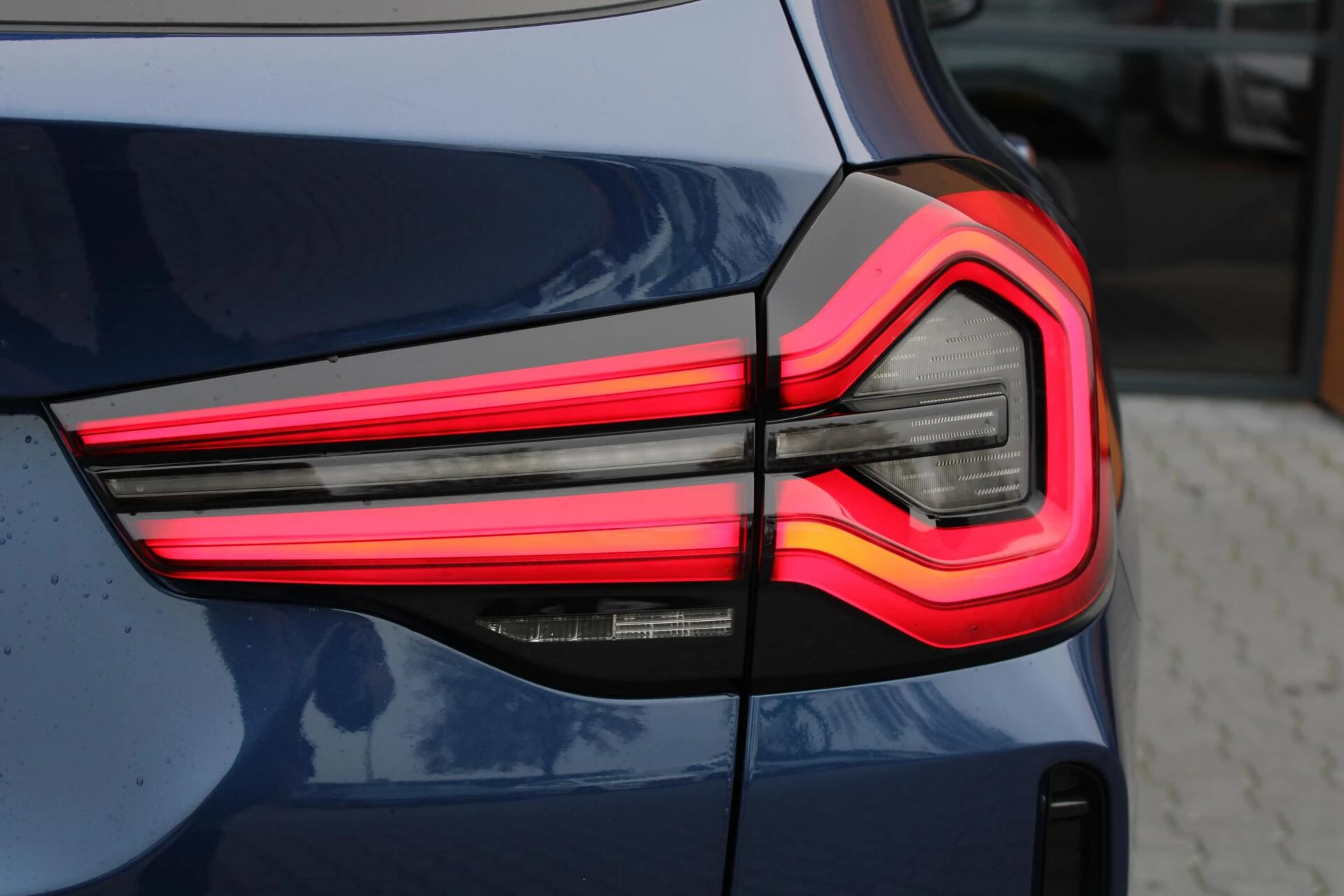 Hoofdafbeelding BMW iX3