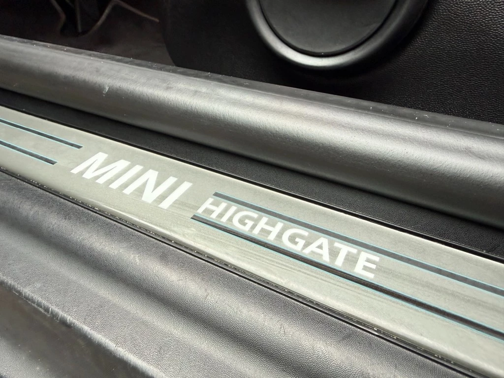 Hoofdafbeelding MINI Cabrio