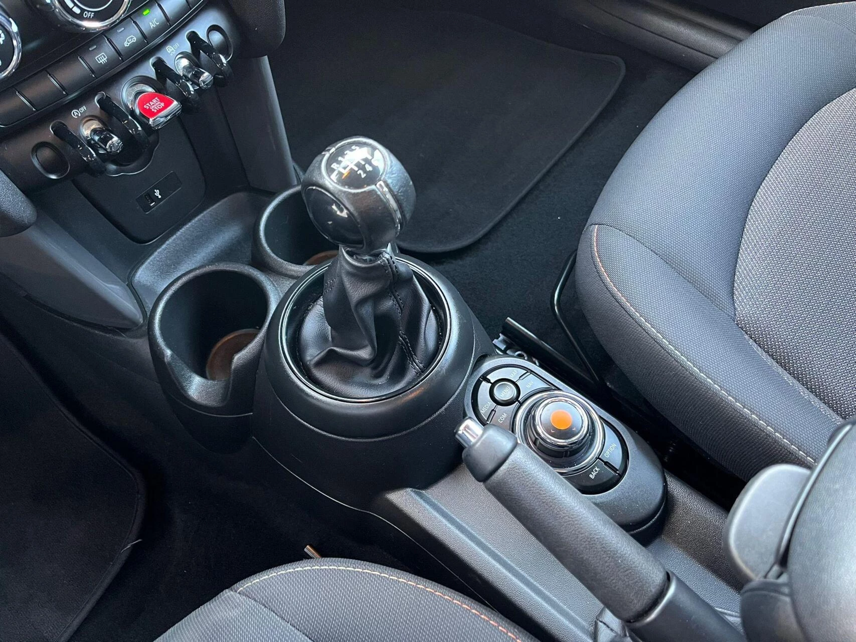 Hoofdafbeelding MINI One