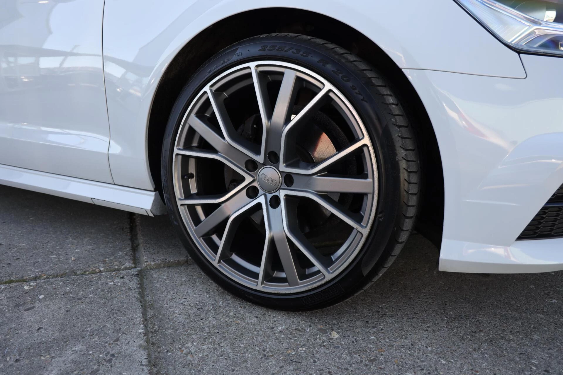 Hoofdafbeelding Audi A6