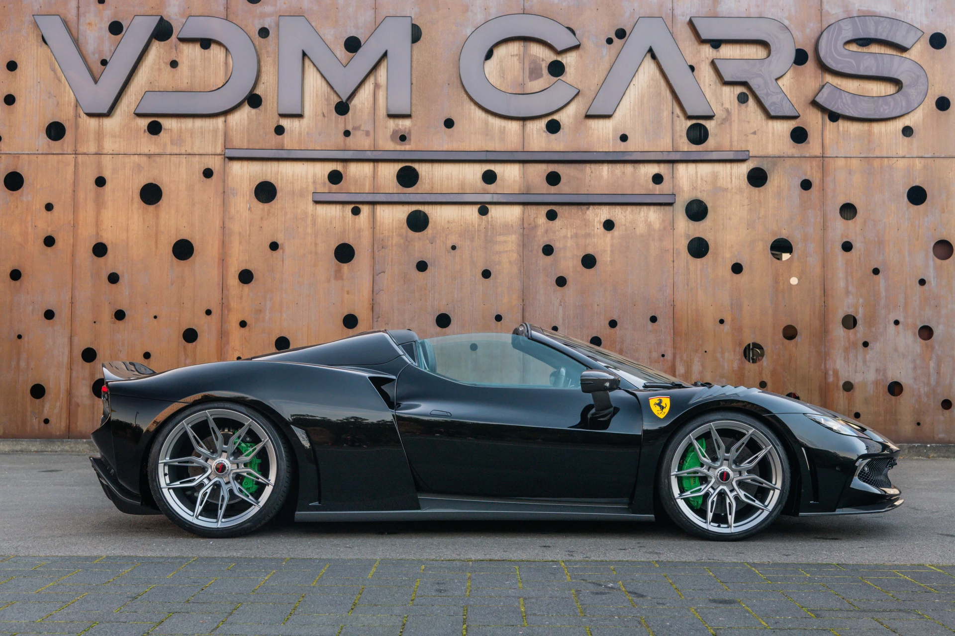 Hoofdafbeelding Ferrari 296