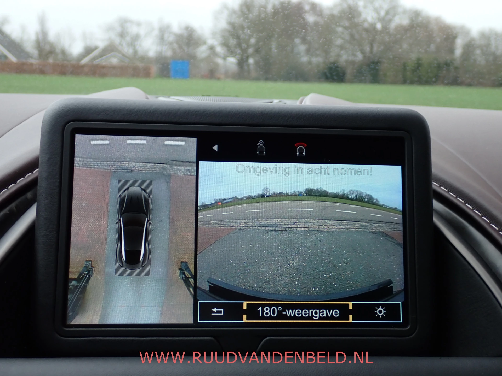 Hoofdafbeelding Aston Martin DB11