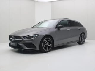 Mercedes CLA Shooting Brake 180 136pk 7G-DCT AMG Line [ DESIGNO+SFEERVERLICHTING+PANODAK+CAMERA+LED+CRUISE+CLIMAAT+CARPLAY+PDC ]