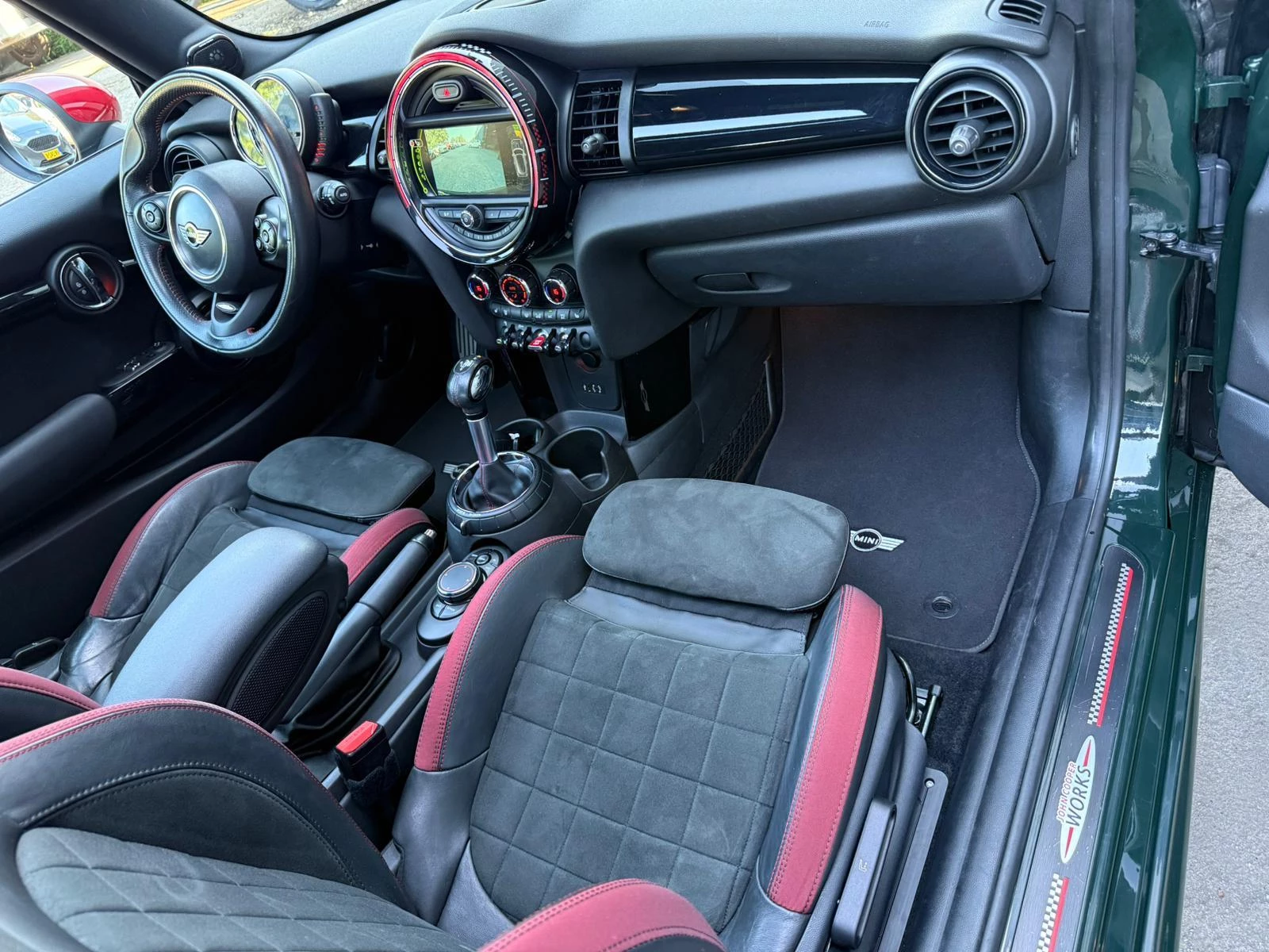 Hoofdafbeelding MINI Cooper