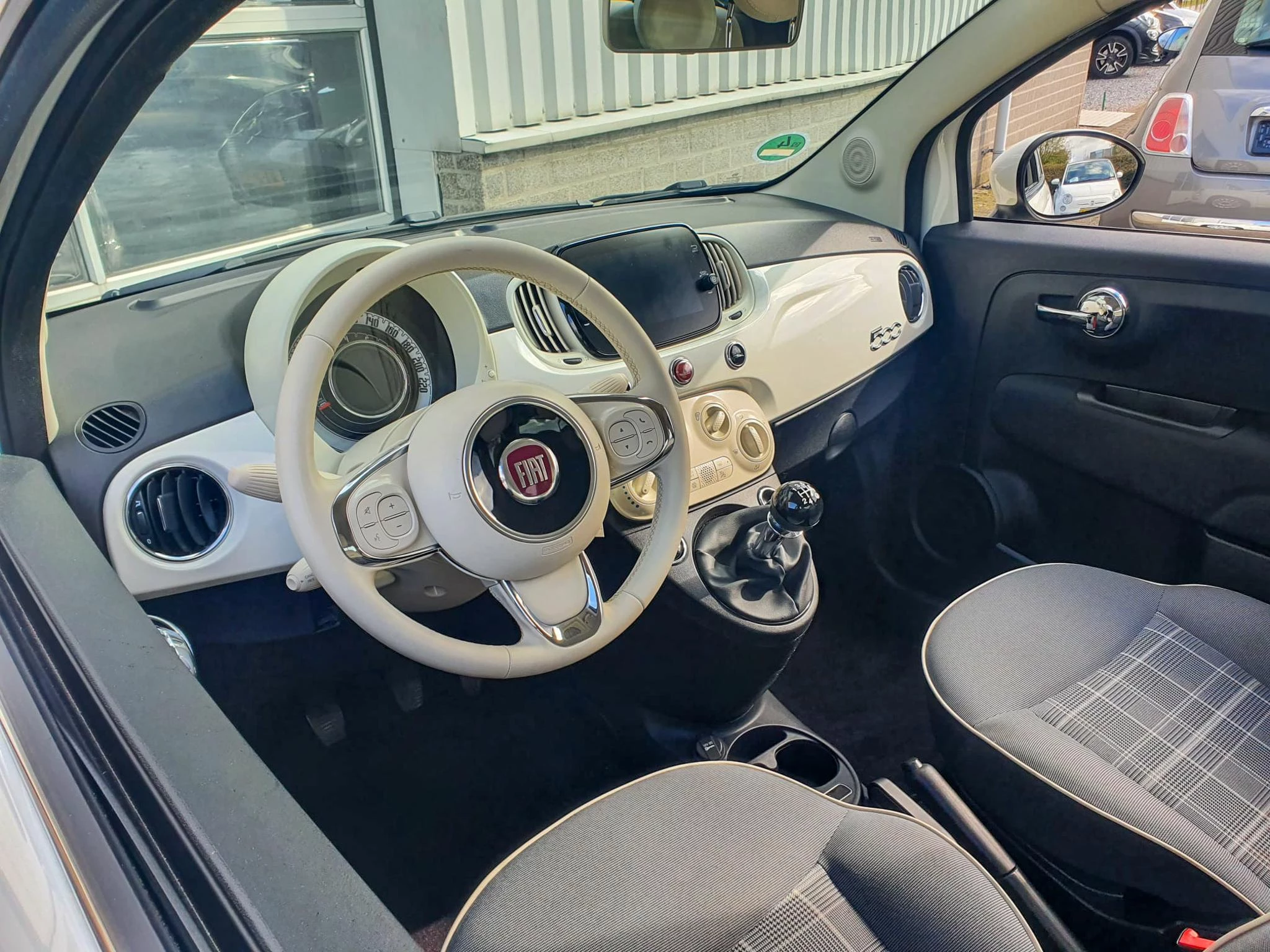 Hoofdafbeelding Fiat 500