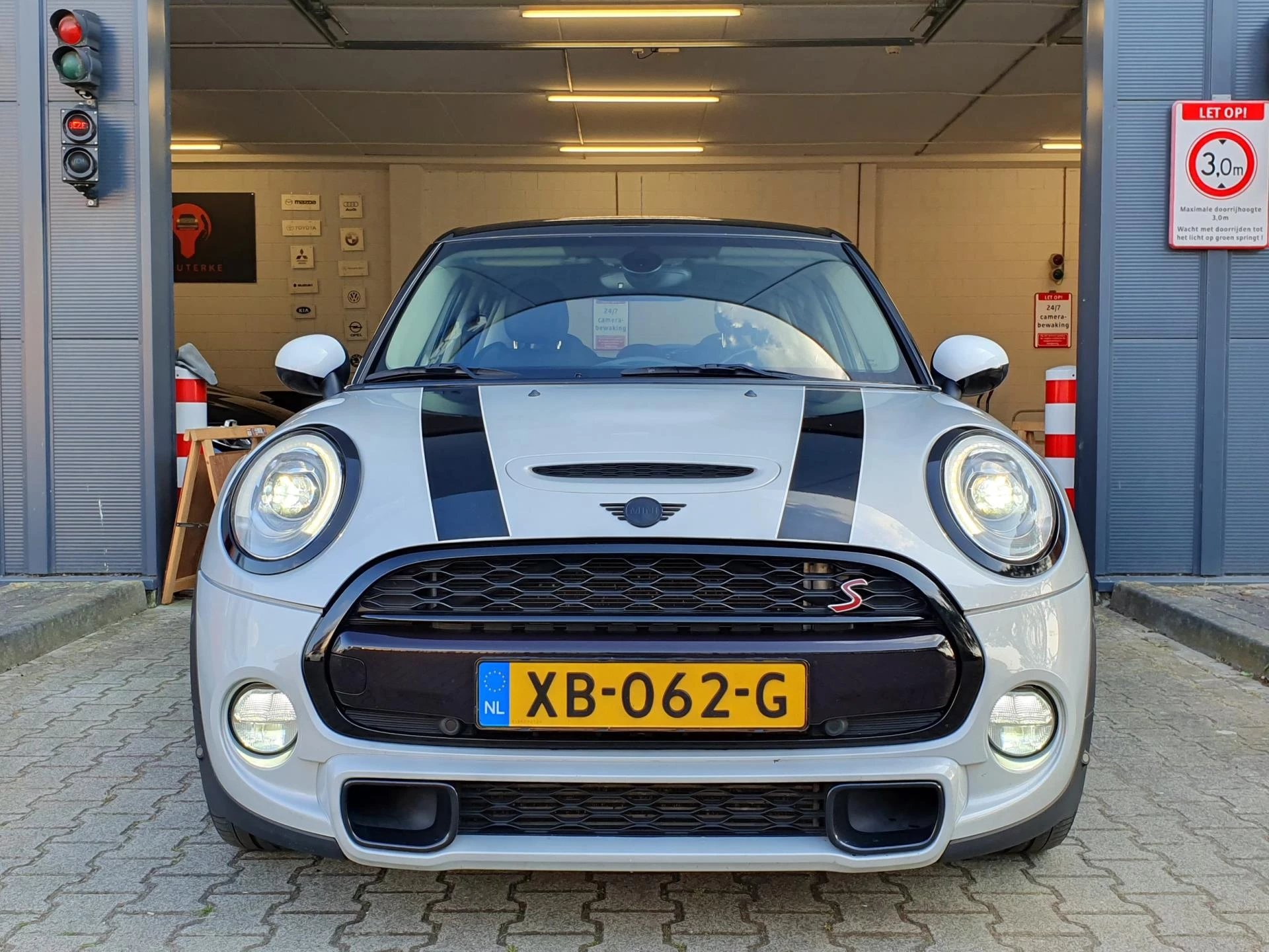 Hoofdafbeelding MINI Cooper S