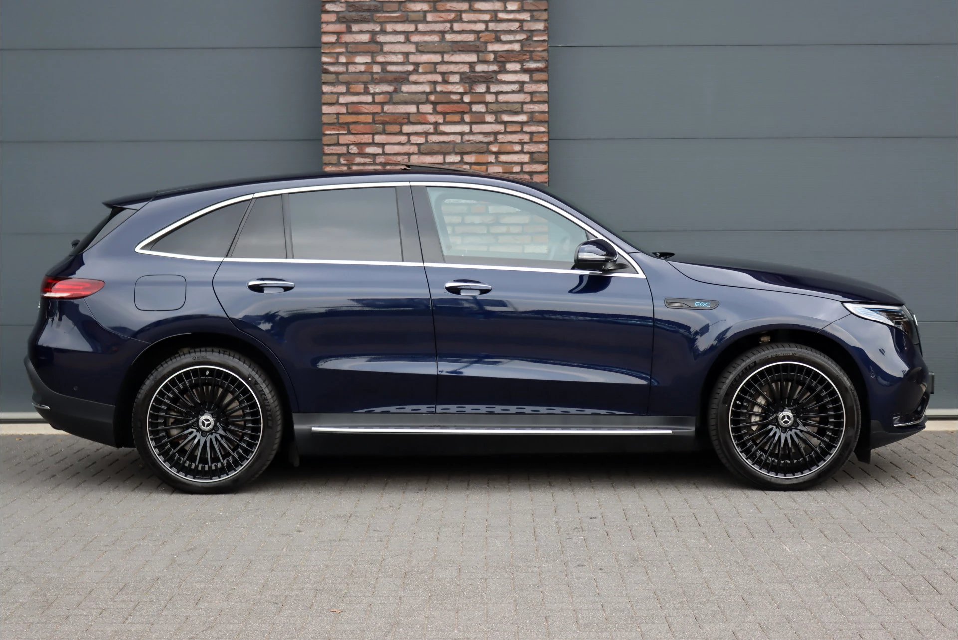 Hoofdafbeelding Mercedes-Benz EQC