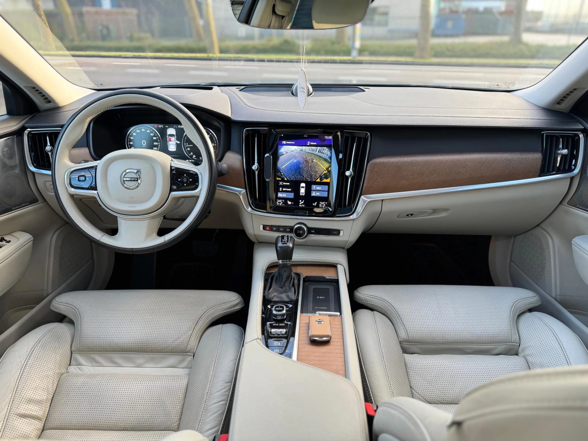 Hoofdafbeelding Volvo S90