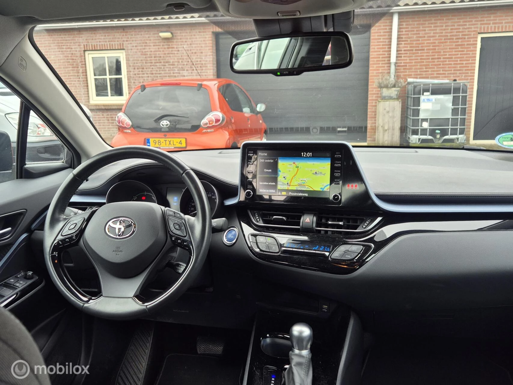 Hoofdafbeelding Toyota C-HR