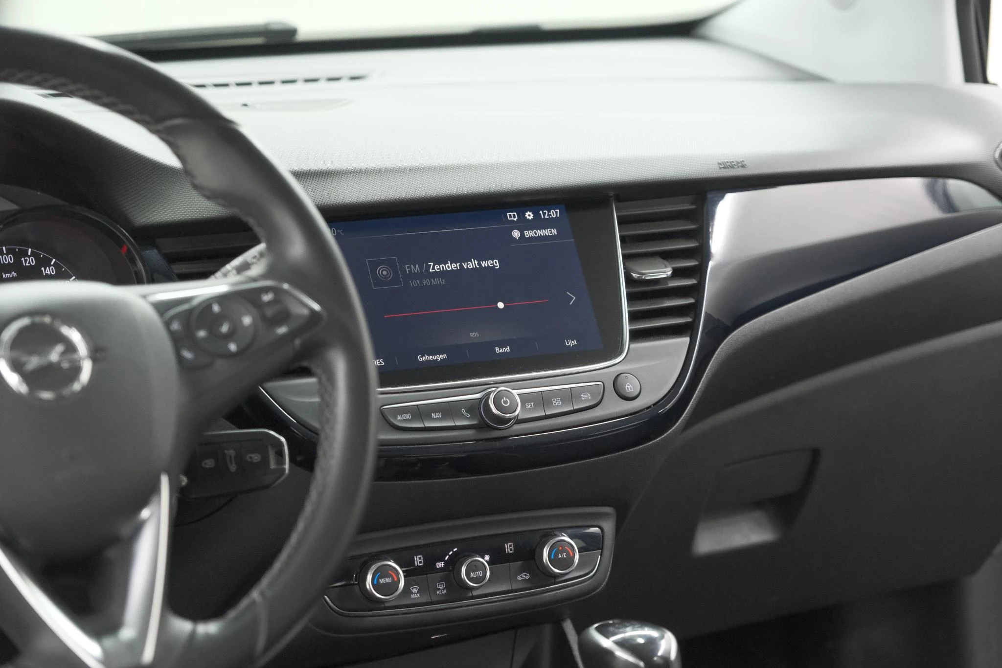 Hoofdafbeelding Opel Crossland X