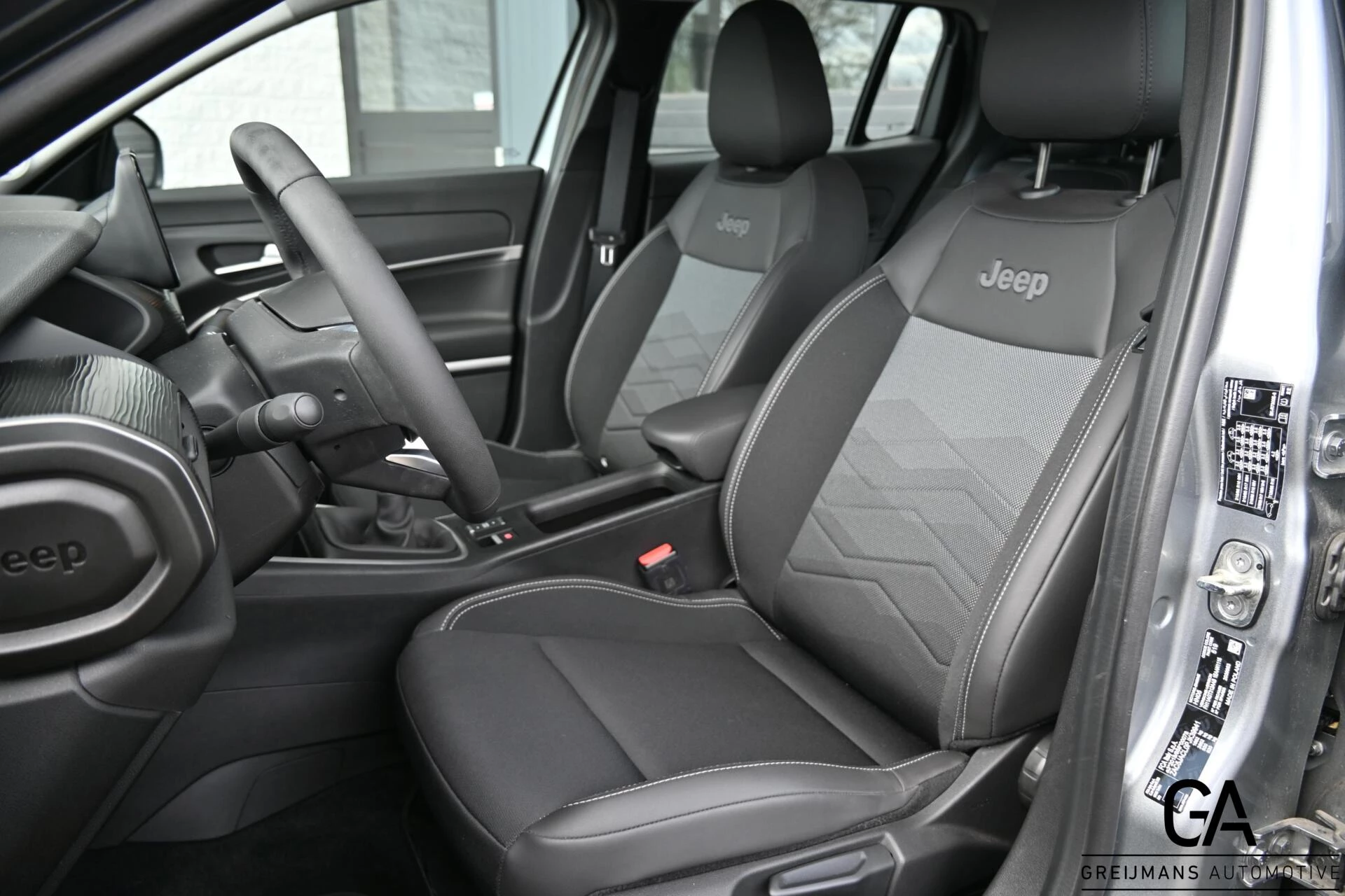 Hoofdafbeelding Jeep Avenger