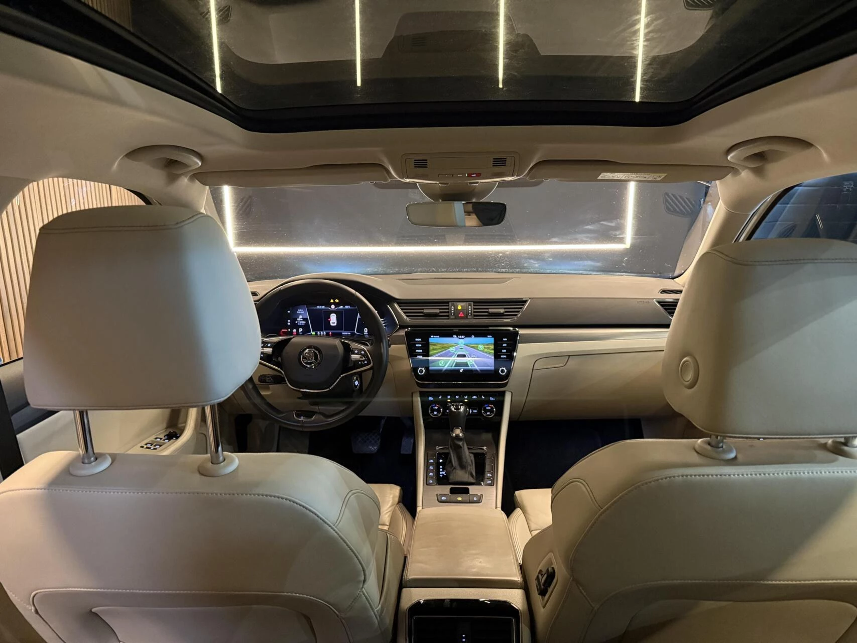 Hoofdafbeelding Škoda Superb