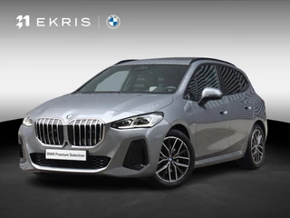 BMW 2 Serie Active Tourer 220i | M Sportpakket | Panodak | Trekhaak | Head-Up | Harman Kardon | Comfort Access | Parking Assistant Plus | 18'' LMV