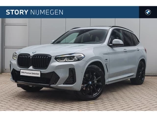BMW X3 xDrive30e M Sport Automaat / Panoramadak / Trekhaak / Sportstoelen / Achteruitrijcamera / LED / Stoelverwarming / HiFi System