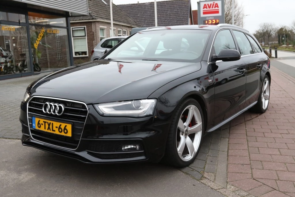 Hoofdafbeelding Audi A4