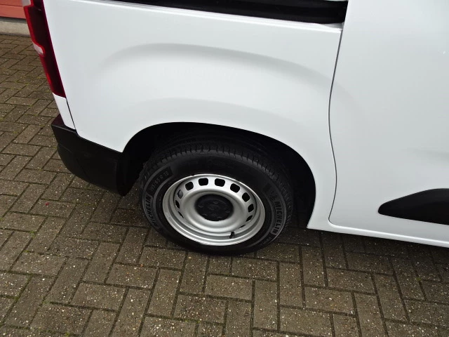 Hoofdafbeelding Peugeot Partner