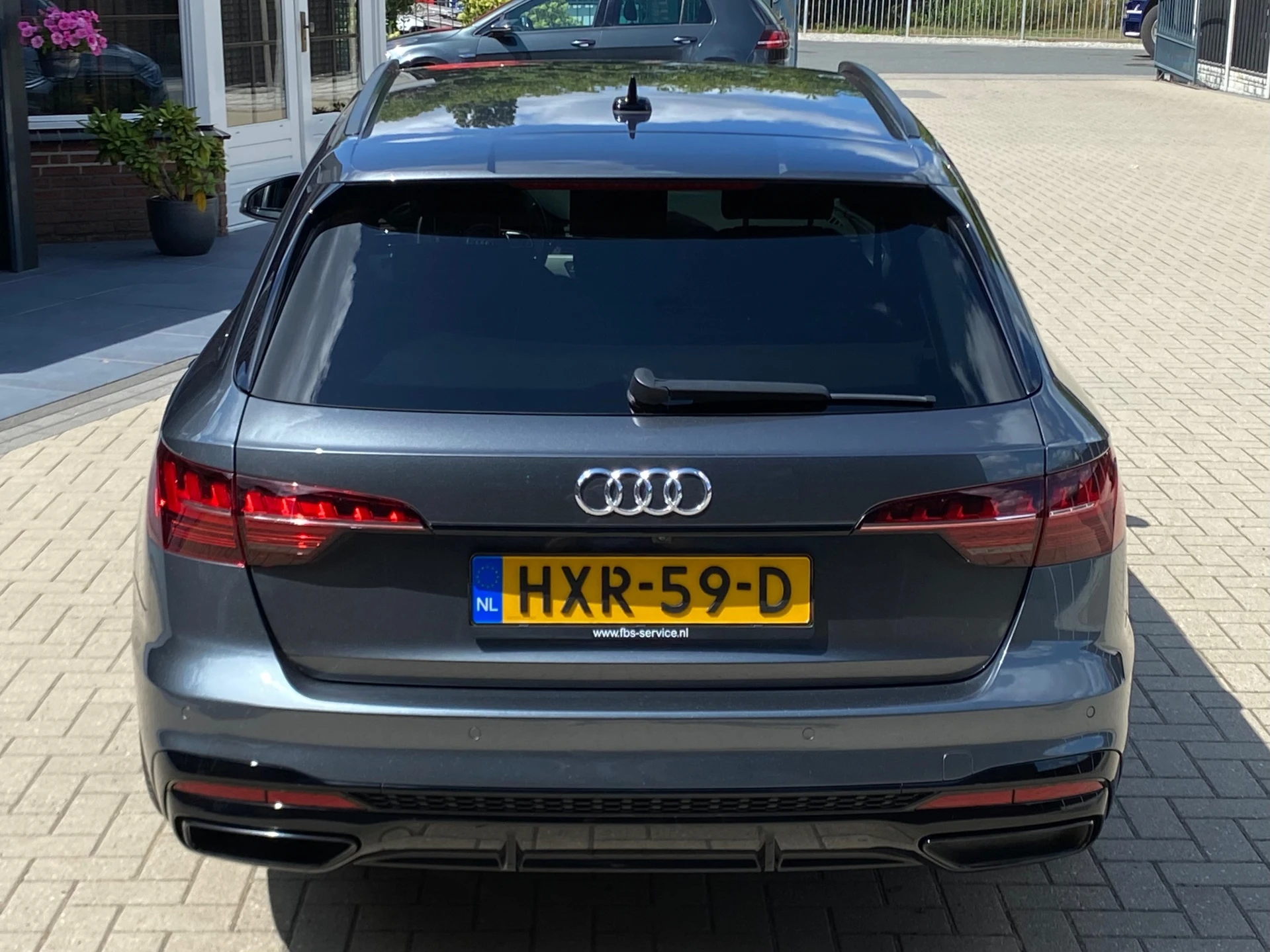 Audi A4