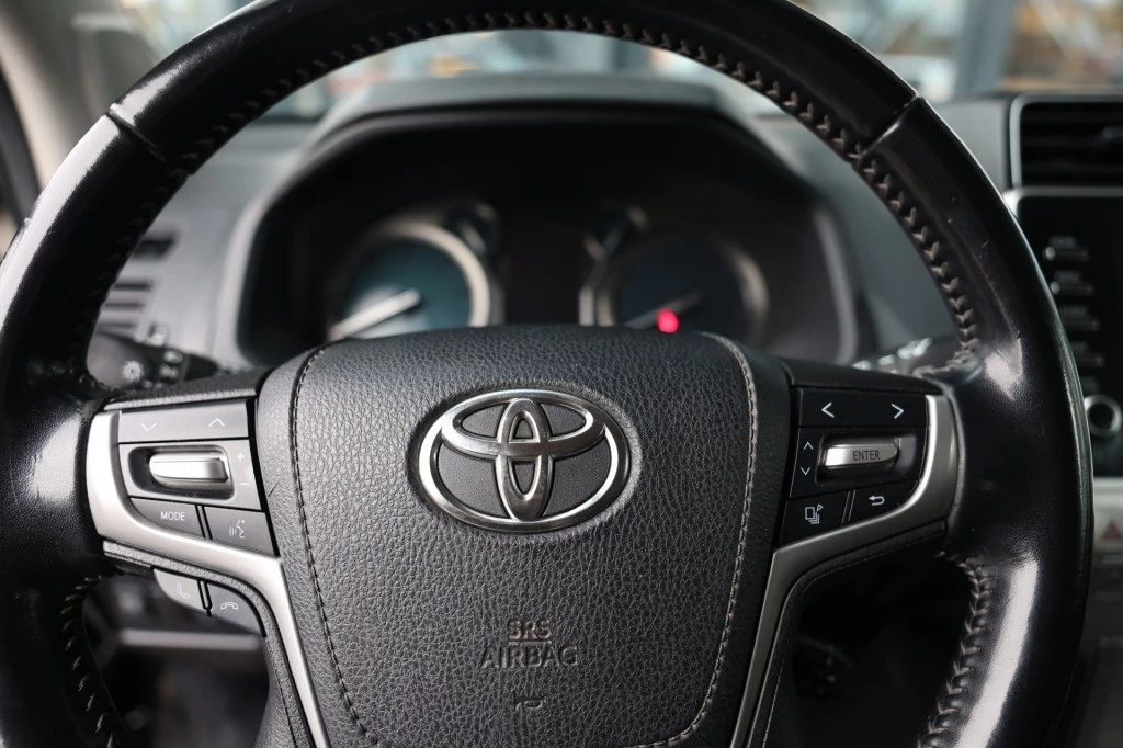 Hoofdafbeelding Toyota Land Cruiser