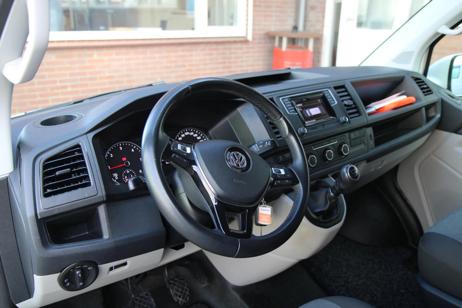 Hoofdafbeelding Volkswagen Transporter