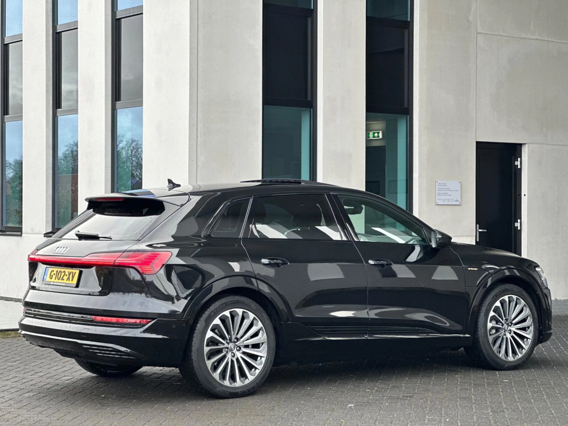 Hoofdafbeelding Audi e-tron