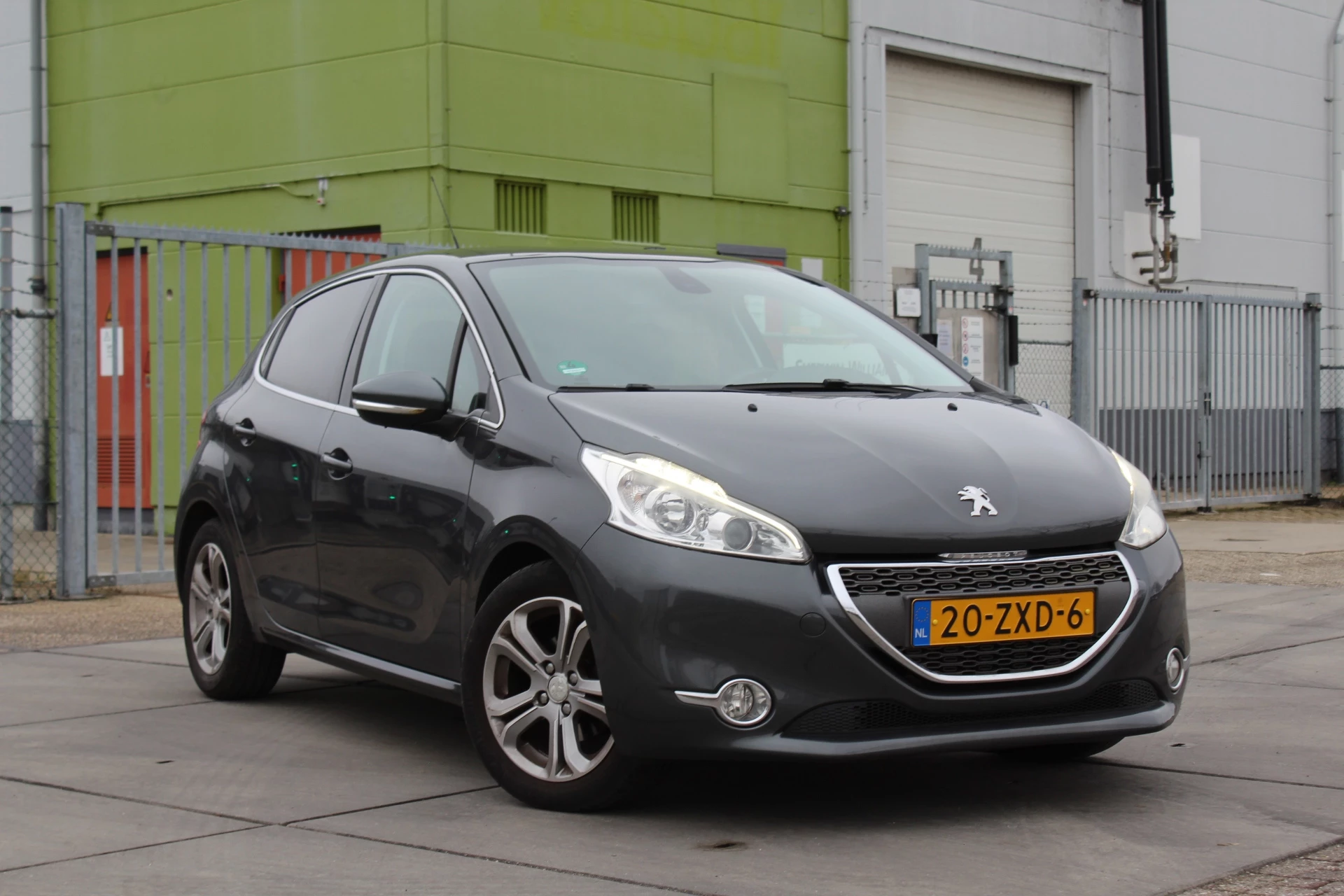 Hoofdafbeelding Peugeot 208