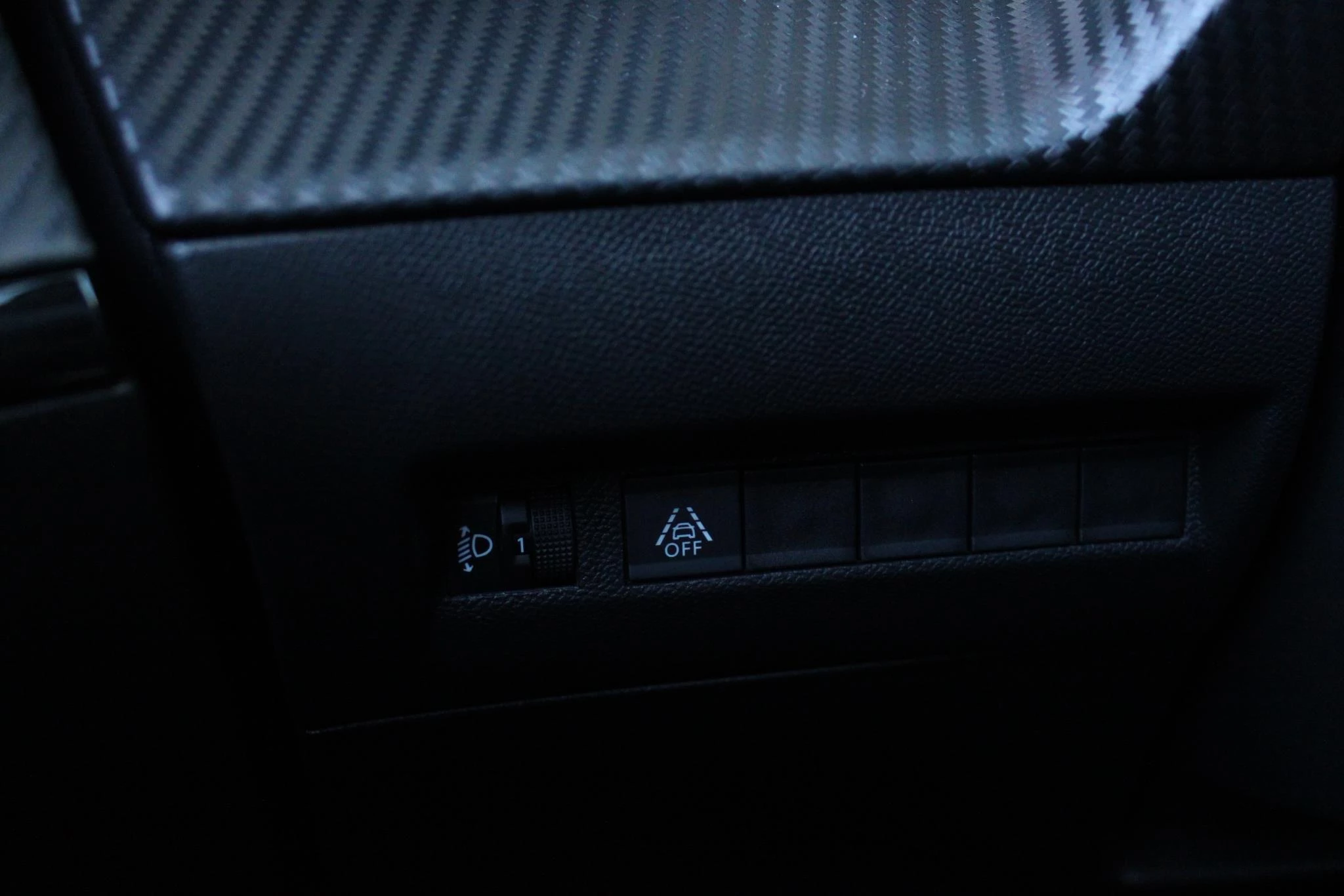 Hoofdafbeelding Peugeot e-2008