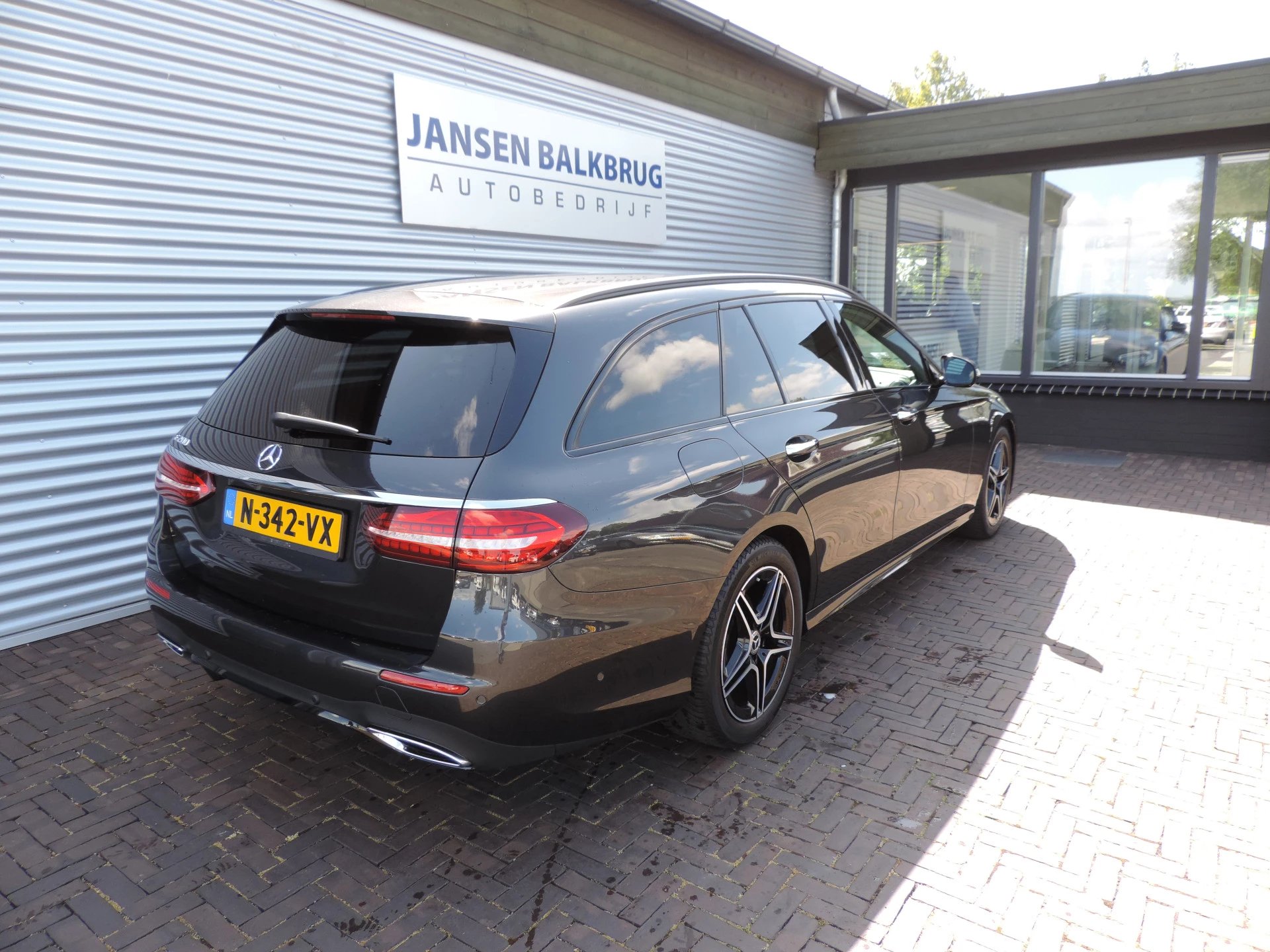 Hoofdafbeelding Mercedes-Benz E-Klasse