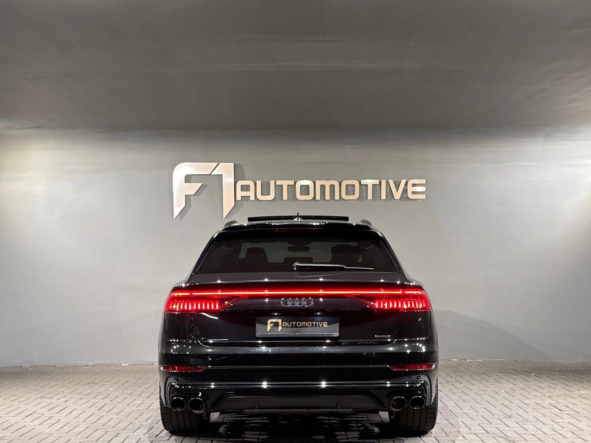 Hoofdafbeelding Audi Q8
