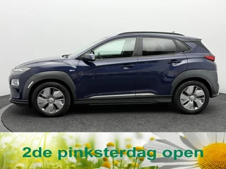 Hyundai Kona EV Premium 64 kWh 3- Fase SOH 92,2% | Warmtepomp | Camera | Navigatie | Head-Up Display | Leer | Led