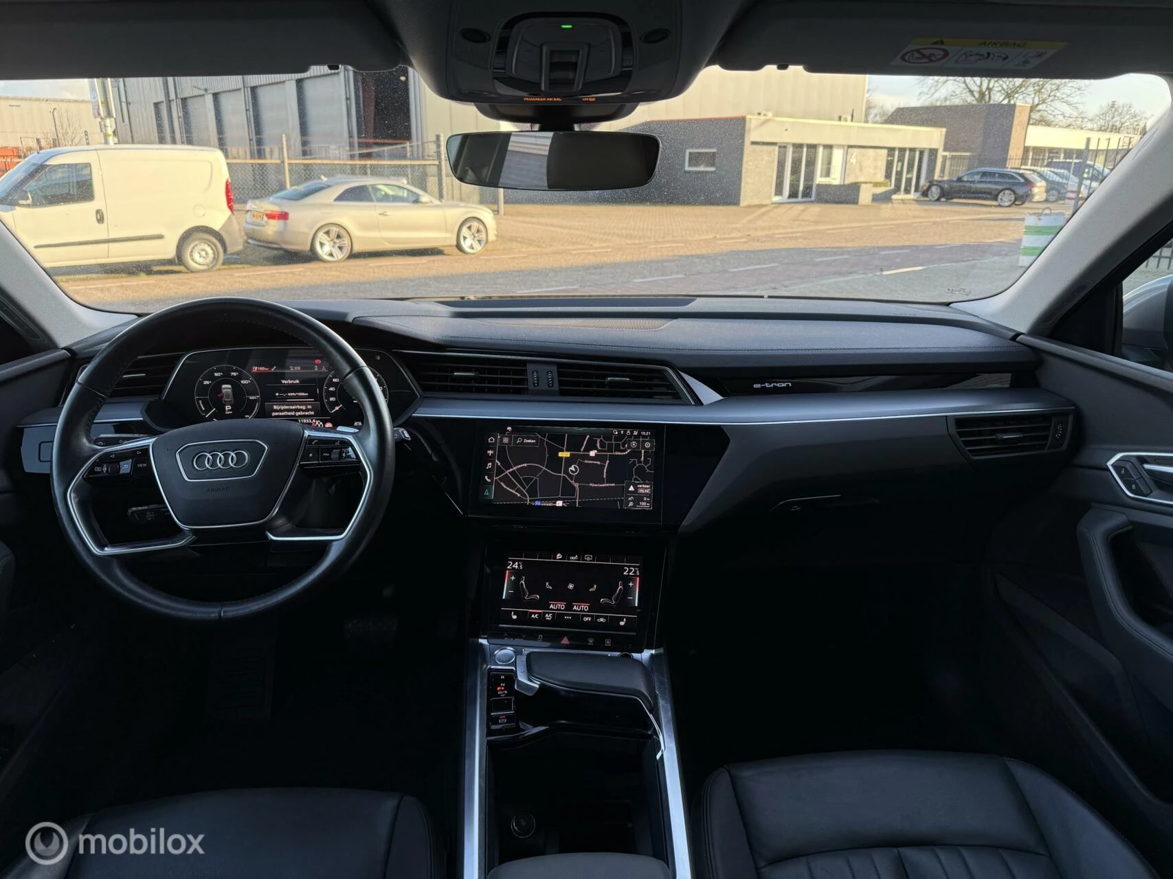 Hoofdafbeelding Audi e-tron