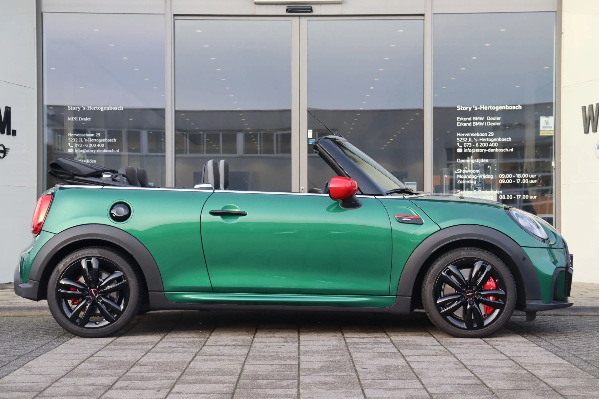 Hoofdafbeelding MINI Cooper Cabrio