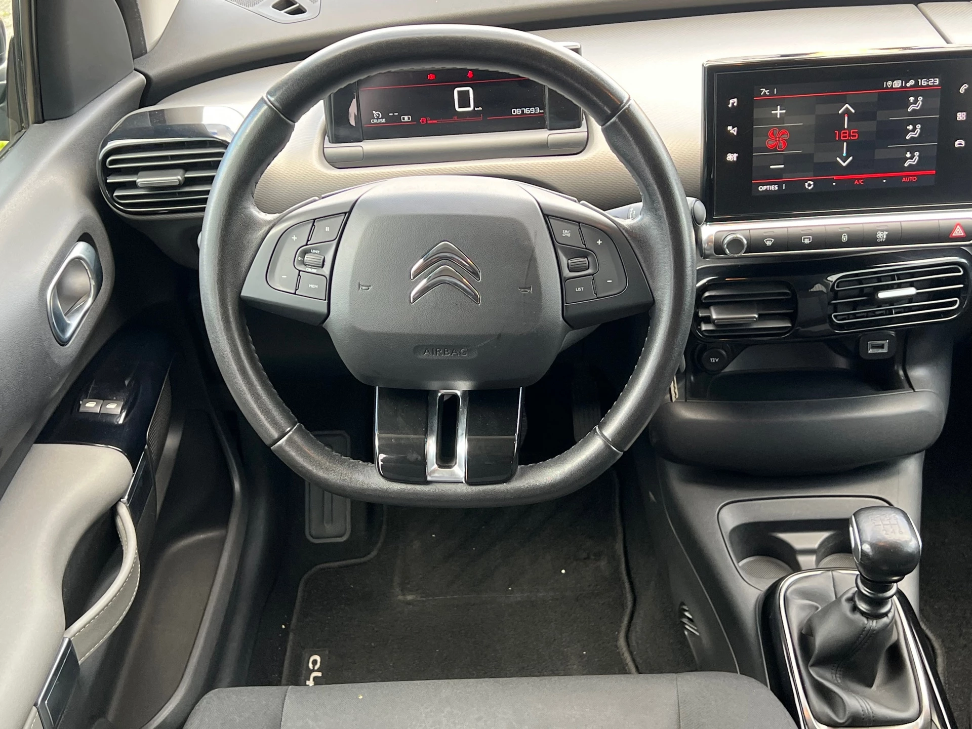 Hoofdafbeelding Citroën C4 Cactus