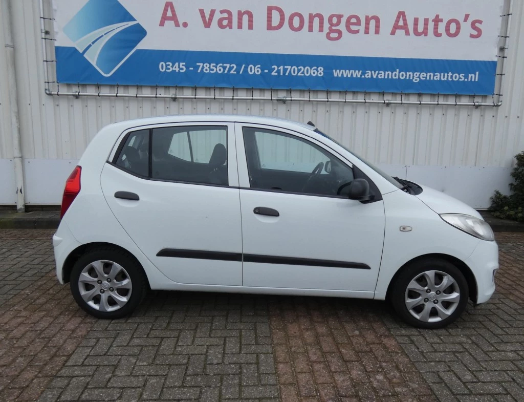 Hoofdafbeelding Hyundai i10
