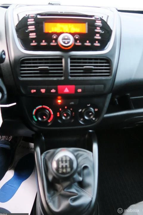 Hoofdafbeelding Opel Combo