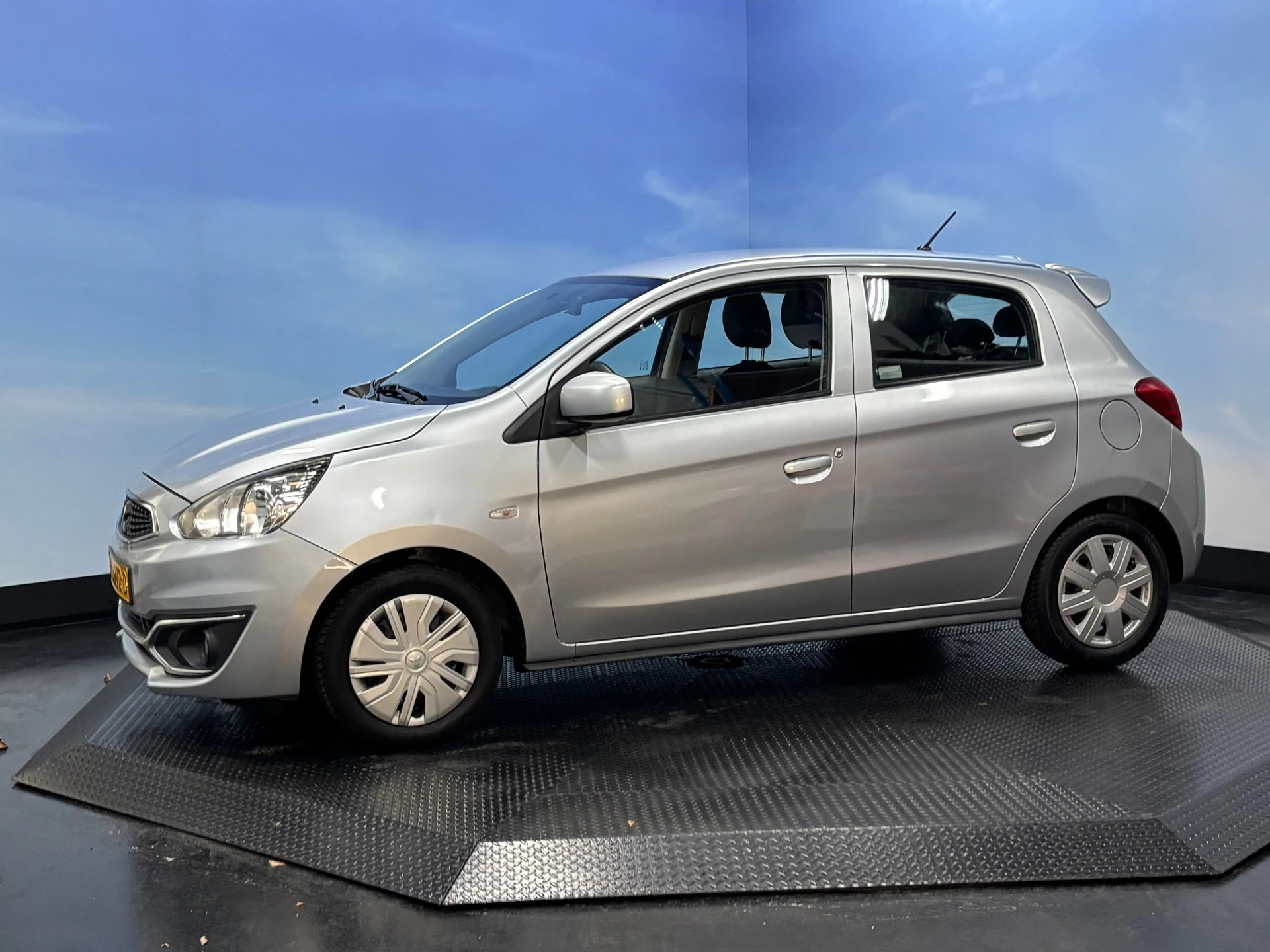 Hoofdafbeelding Mitsubishi Space Star