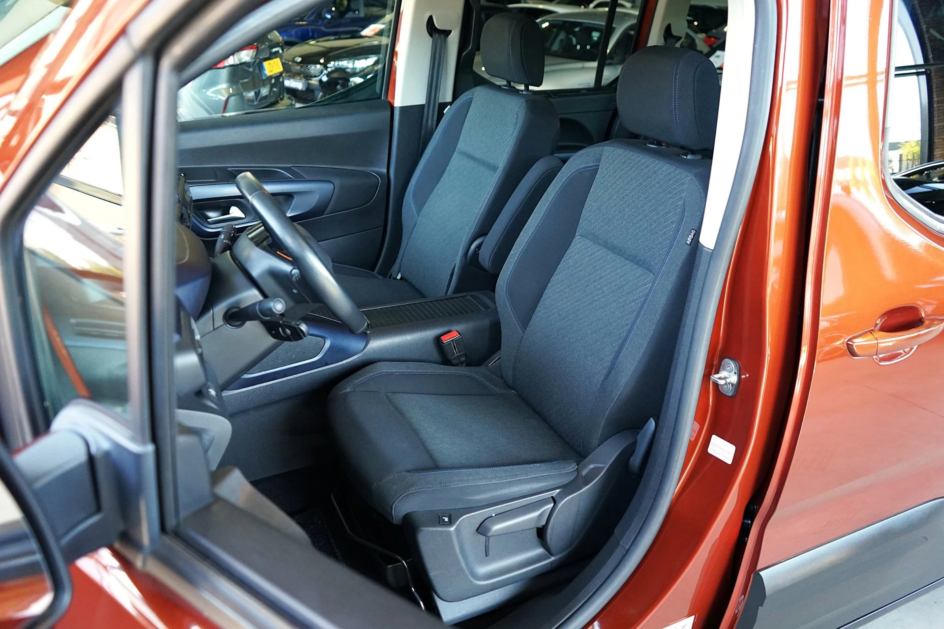 Hoofdafbeelding Peugeot Rifter