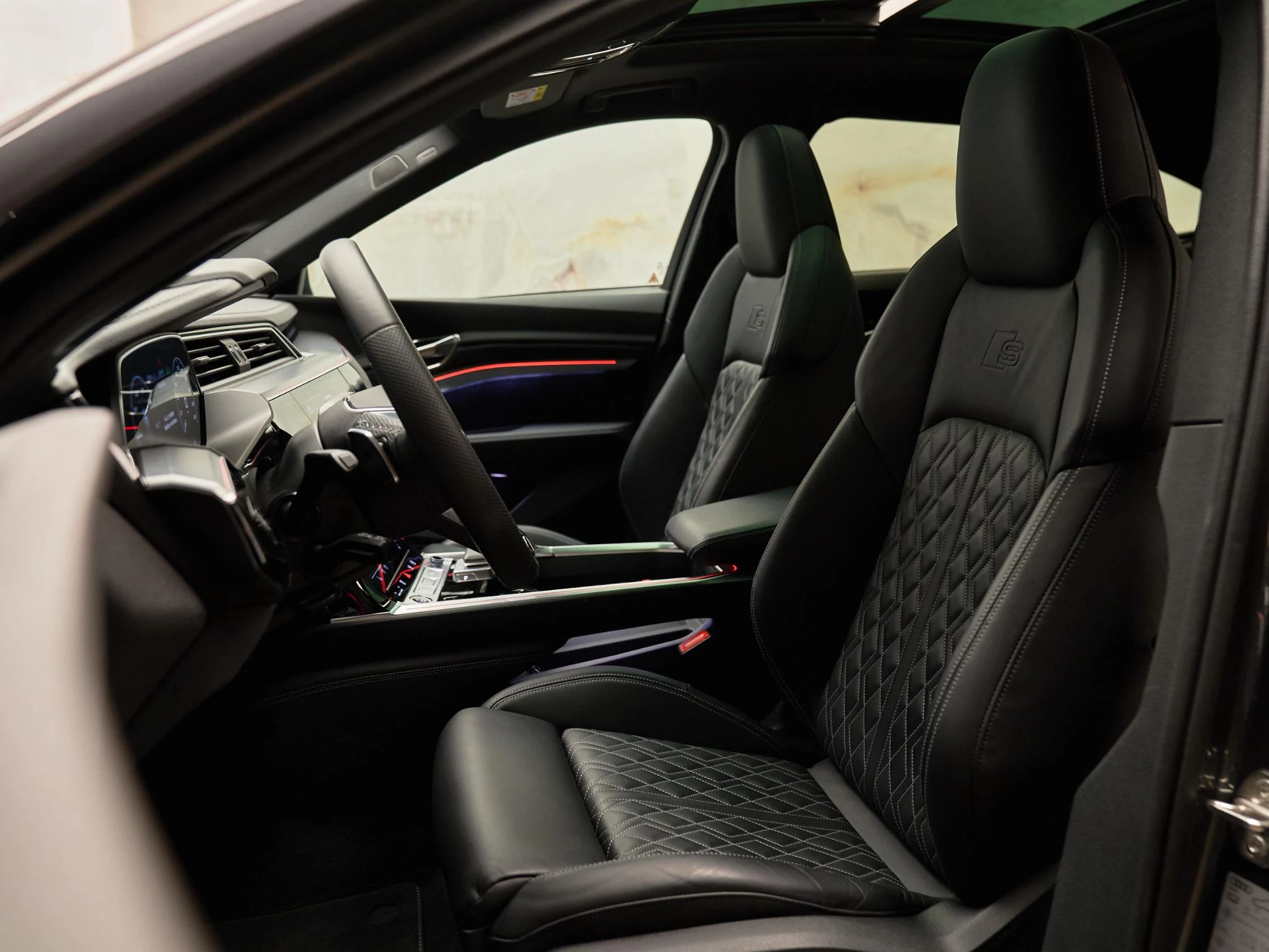 Hoofdafbeelding Audi Q8 Sportback e-tron