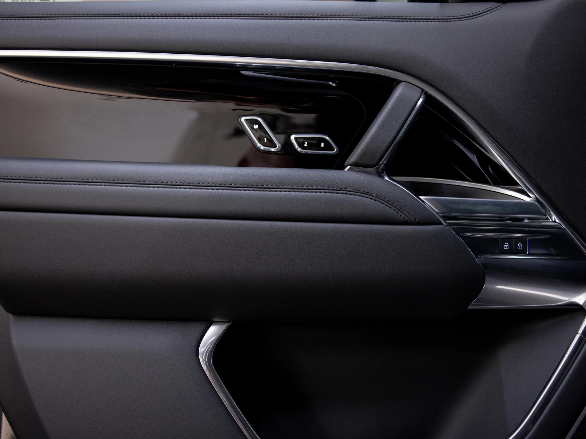 Hoofdafbeelding Land Rover Range Rover