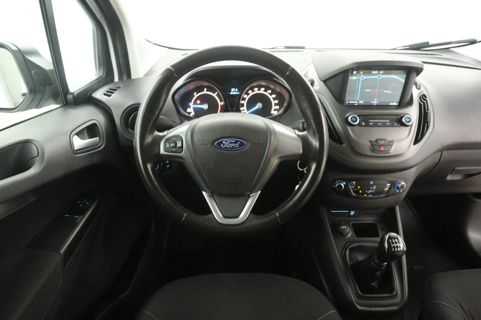 Hoofdafbeelding Ford Transit Courier